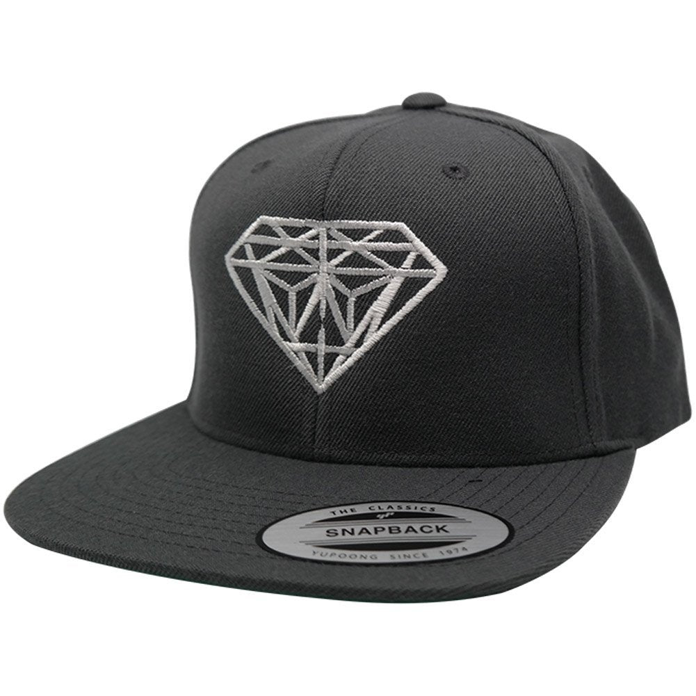 Flexfit Bill - with Flat Metall Cap Black Embroidered Snapback Diamond